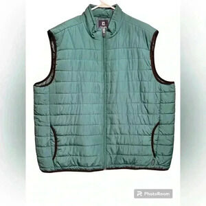 Chaps men’s puffer vest.  Size XXL